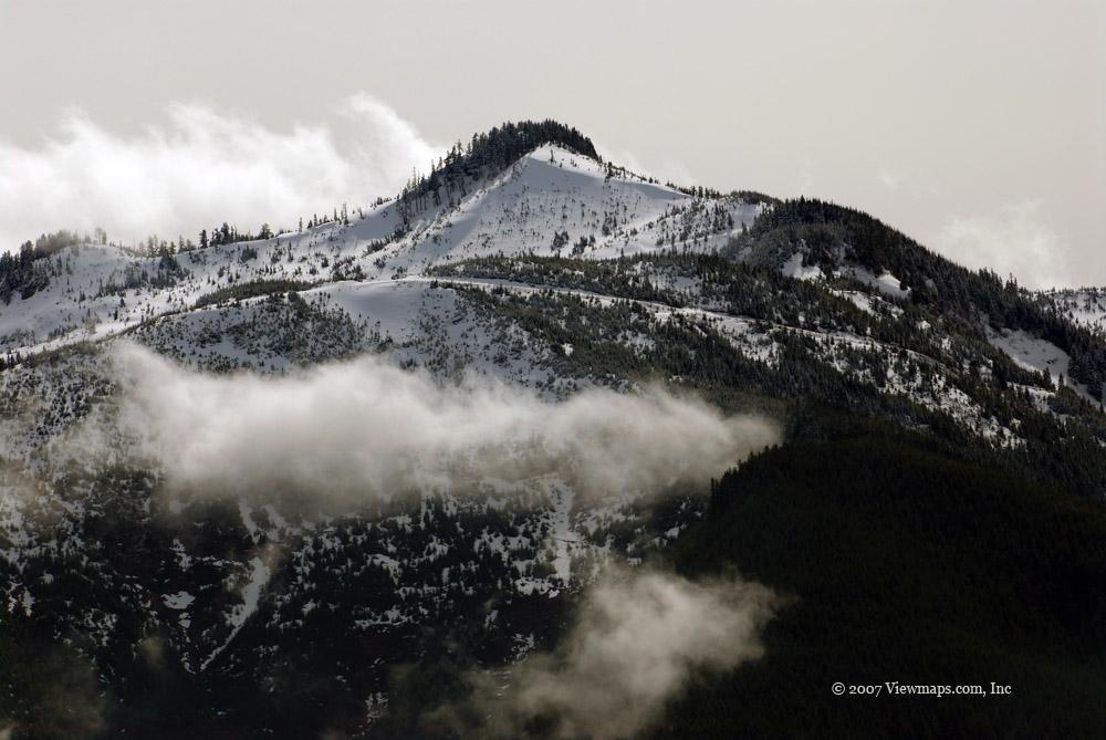 It looks very inviting for a hike up there. Perhaps when there is a bit less snow.