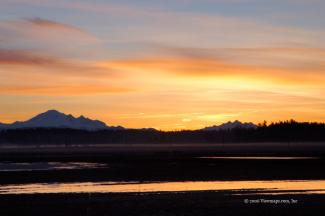 A beautiful morning to watch a Mt. Baker sunrise.