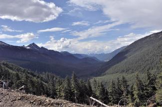 Looking West along the Sowaqua Valley, Mt Hatfield on the left